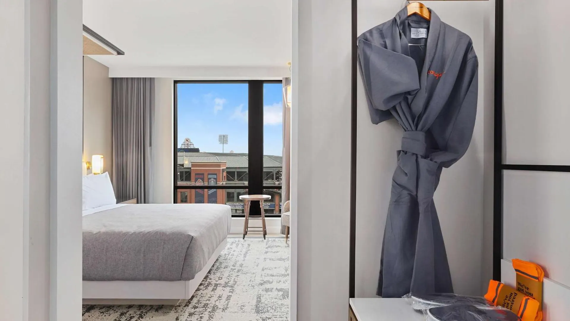 Canopy By Hilton Memphis Downtown 4*,
